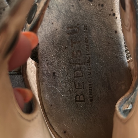 Bedstu Sandals 8.5​ - Picture 4 of 7